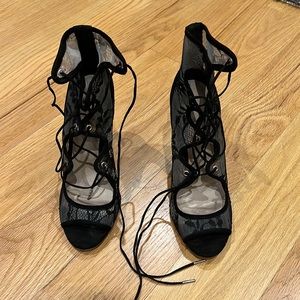 BEAUTIFUL lace heels